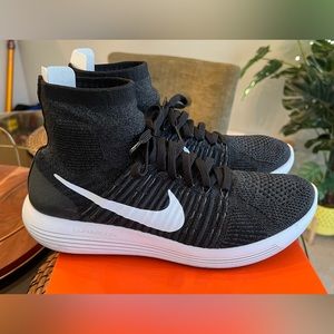 Nike Lunarepic Flyknit